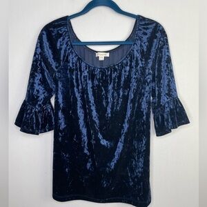 BEACHLUNCHLOUNGE velvet bell sleeve top